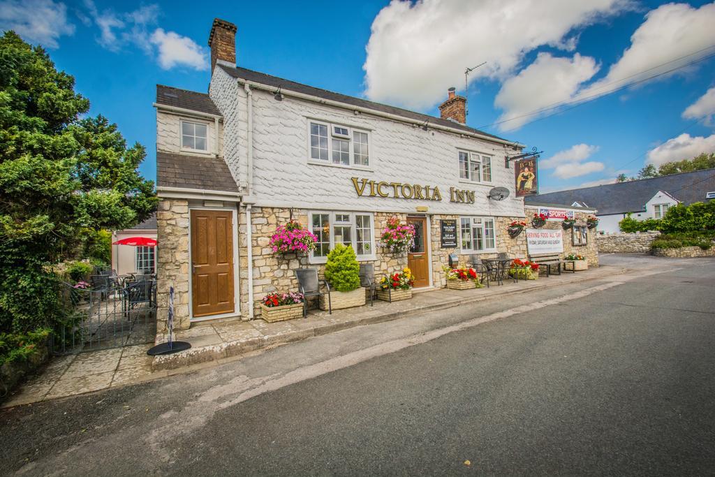 Victoria Inn Cowbridge Buitenkant foto