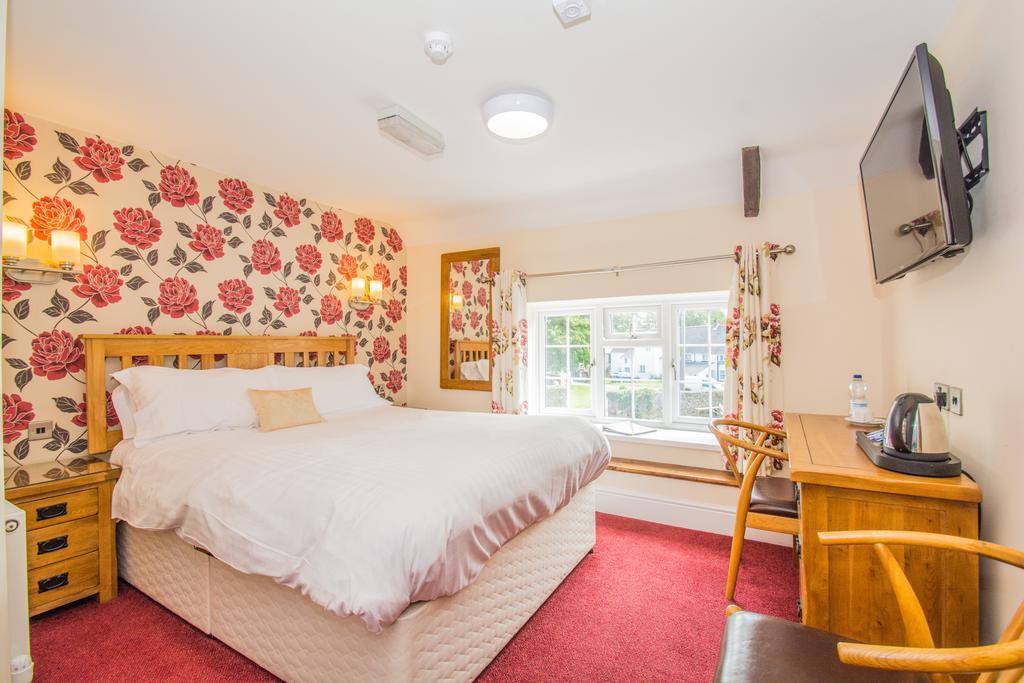 Victoria Inn Cowbridge Buitenkant foto